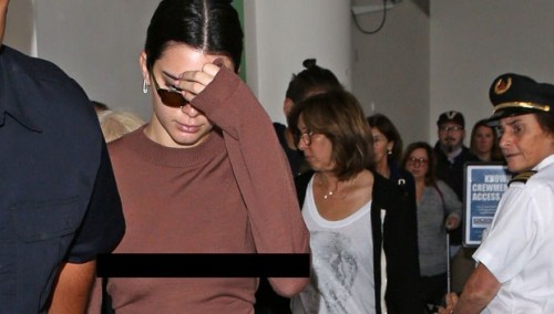 Kendall Jenner Flashes Nipples Againgoing Braless In Sheer Dress